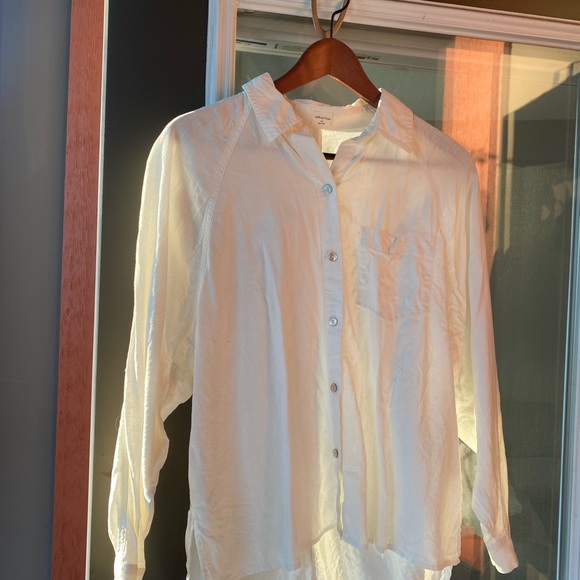 Aritzia Wilfred Free Button Down - Picture 5 of 5